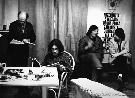 Pierwszy pokaz sieci, mieszkanie Jarosława Kozłowskiego, Poznań, 1972