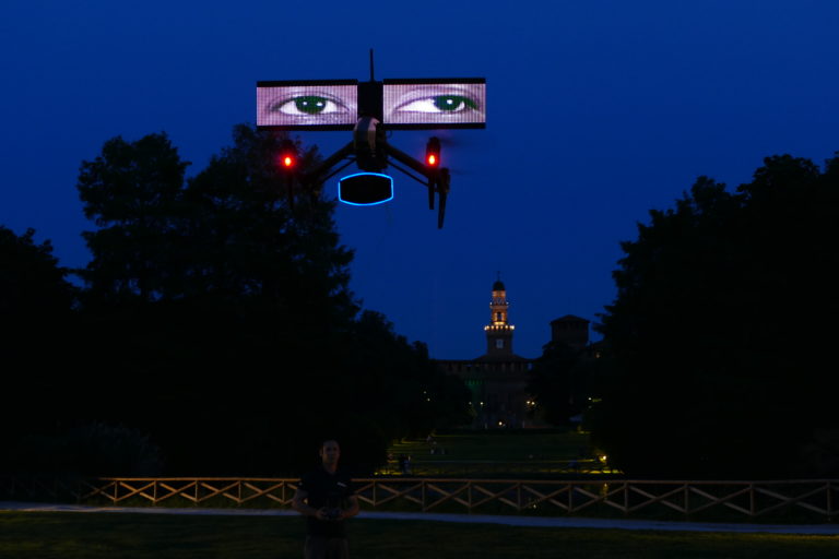 Krzysztof Wodiczko, Loro (Them), Alberto Burri's Teatro Continuo in Parco Sempione. Mediolan, 2019