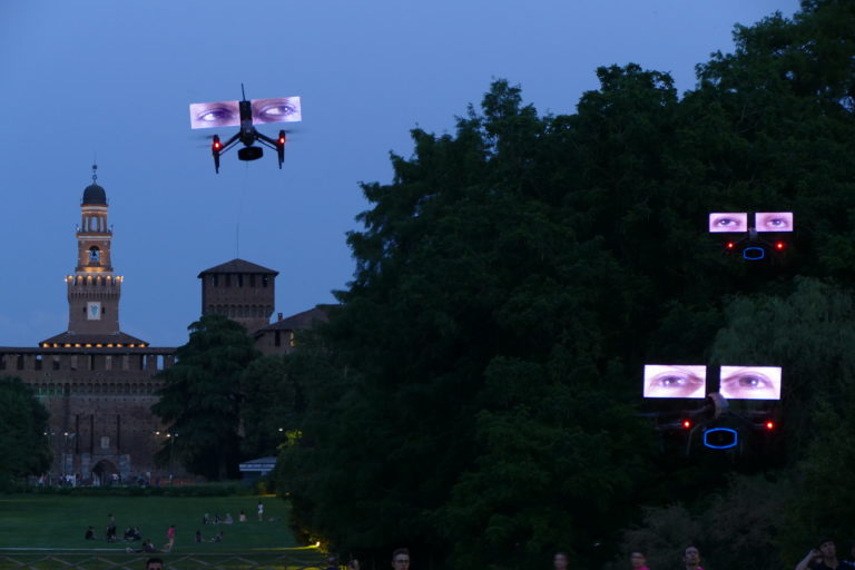 Krzysztof Wodiczko, Loro (Them), Alberto Burri's Teatro Continuo in Parco Sempione. Mediolan, 2019